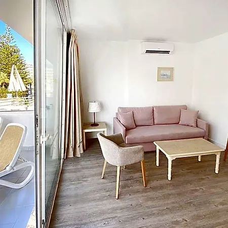 Aparthotel Morito 3*